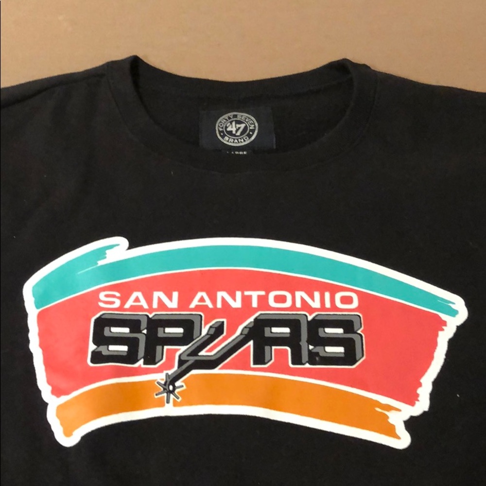 San Antonio Spurs sweatshirt